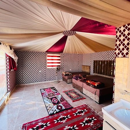 Wadi Rum Camp Stars & Jeep Tour Hotel Luaran gambar