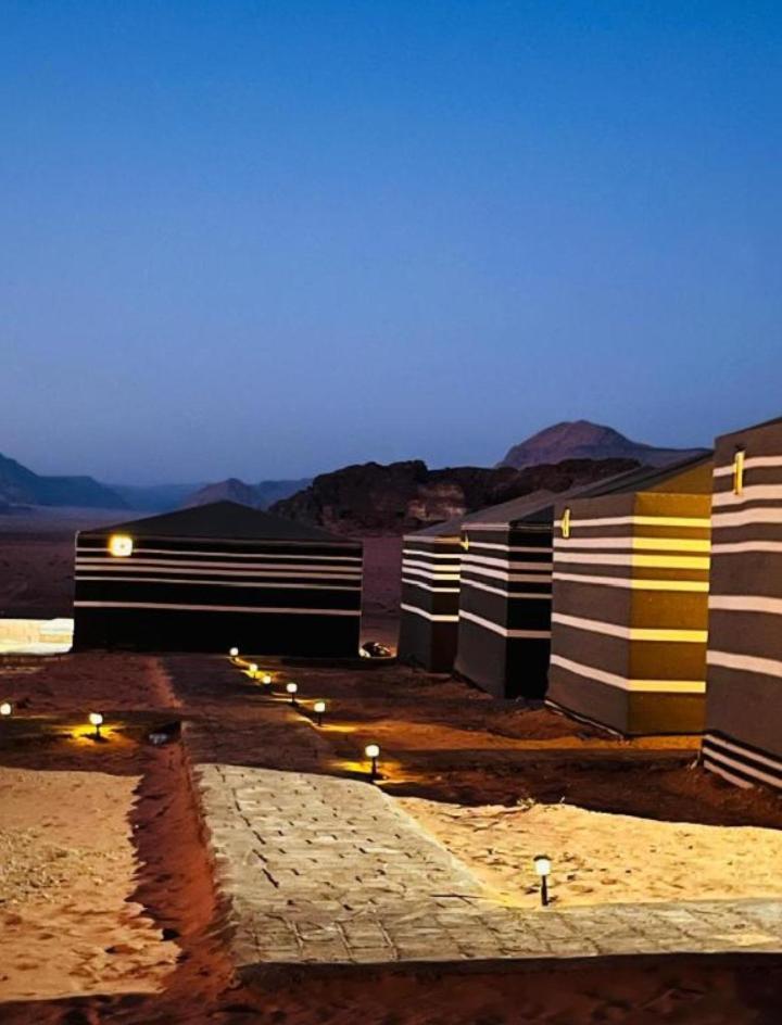 Wadi Rum Camp Stars & Jeep Tour Hotel Luaran gambar